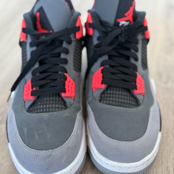 Air Jordan 4 Retro "Infrared" - Picture 3 of 5